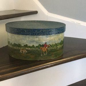 Vintage Folk Art box had painted signed by artist DL, Frenchtown, NJ early 80s.